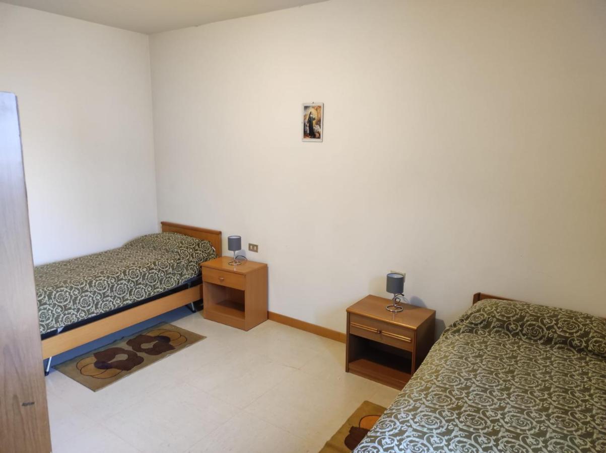 Qoelet - B&B Etico E Sociale モンテヴァルキ エクステリア 写真